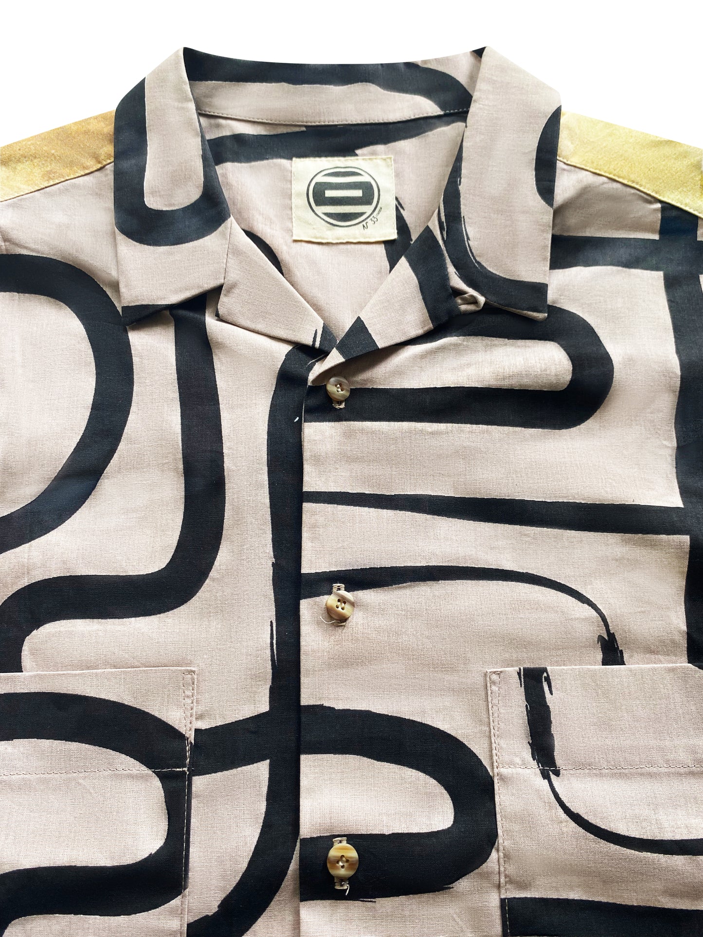 SHRT02 – Pharaoh Print Shirt (medium)