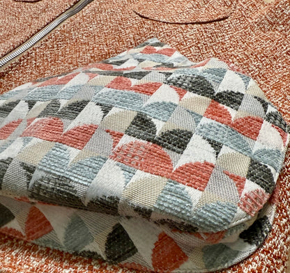 VST01 – Tapestry Vest (one size)